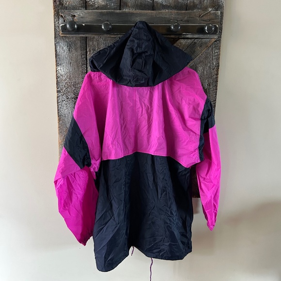 Women's Vintage Rain Tour Full Zipper Light Weight lJacket w/Hideaway Hood - Picture 2 of 4